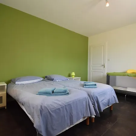 With Heated Pool Jacuzzi Sports Field And Stunning Views Montbrun-des-Corbières