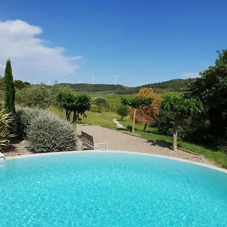 Villa With Heated Pool, Jacuzzi, Sports Field And Stunning Views Montbrun-des-Corbières