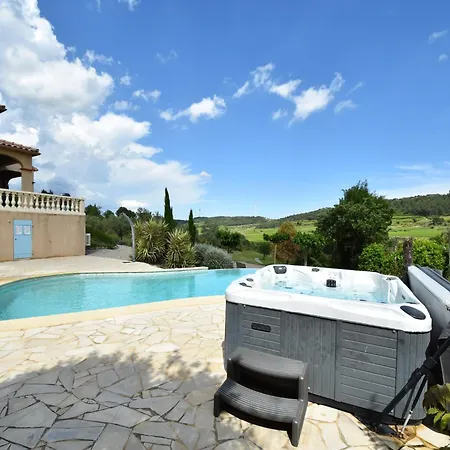 With Heated Pool, Jacuzzi, Sports Field And Stunning Views * Montbrun-des-Corbières