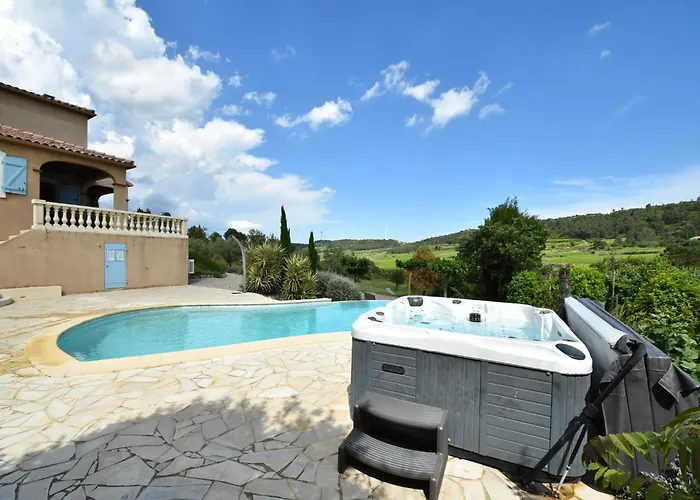 With Heated Pool, Jacuzzi, Sports Field And Stunning Views * Montbrun-des-Corbières