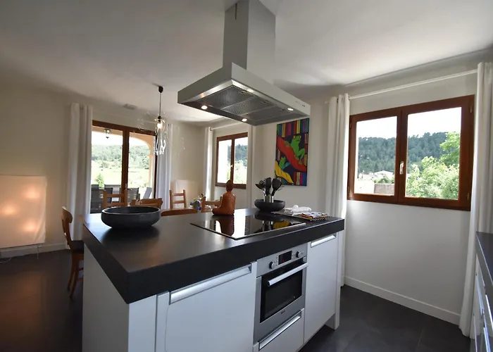 With Heated Pool, Jacuzzi, Sports Field And Stunning Views